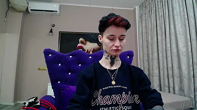 Snapshot of KennyXSX chatting on April 8, 2026, 3:34 pm KennyXSX online show from April 8, 2026, 3:34 pm