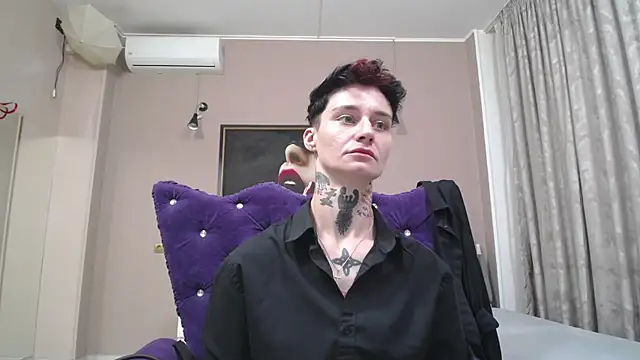 Snapshot of KennyXSX chatting on July 16, 2026, 1:39 pm KennyXSX online show from July 16, 2026, 1:39 pm