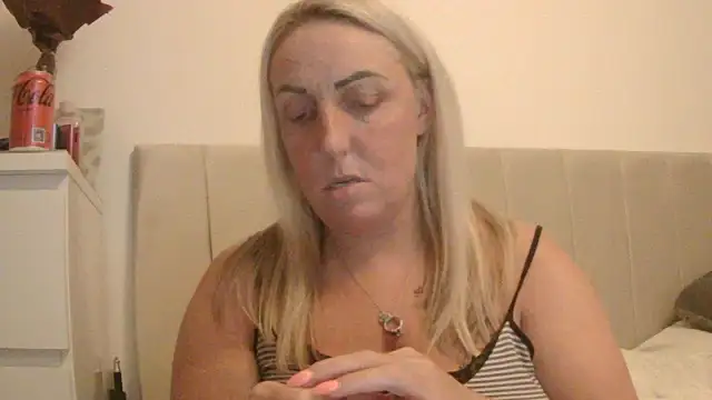 Snapshot of theblondecocklover chatting on March 26, 2026, 8:03 pm theblondecocklover online show from March 26, 2026, 8:03 pm