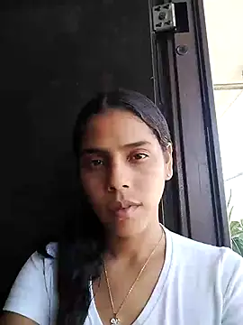 Snapshot of Emily_hot26 chatting on March 1, 2026, 7:49 pm Emily hot26 online show from March 1, 2026, 7:49 pm