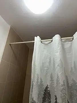 Snapshot of AdrianGarcia89 chatting on April 16, 2026, 5:19 am AdrianGarcia89 online show from April 16, 2026, 5:19 am