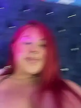 Issa Clark01 online show from January 9, 2026, 8:43 pm