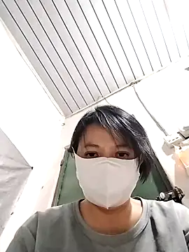 Snapshot of Girl-6868 chatting on December 17, 2025, 1:39 pm Girl-6868 online show from December 17, 2025, 1:39 pm