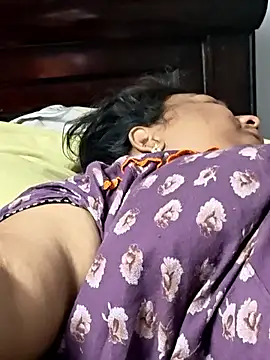 Snapshot of Telugumistress chatting on May 26, 2026, 12:45 pm Telugumistress online show from May 26, 2026, 12:45 pm