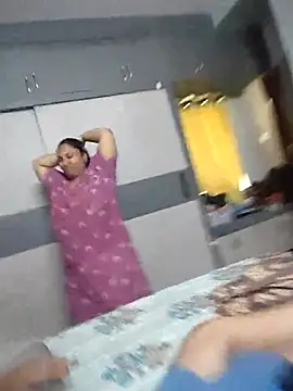 Snapshot of Telugumistress chatting on July 14, 2026, 11:38 am Telugumistress online show from July 14, 2026, 11:38 am