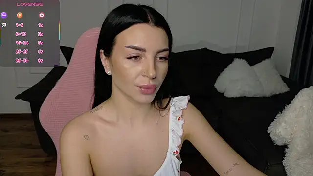 Lady charm   online show from March 16, 2026, 7:01 am