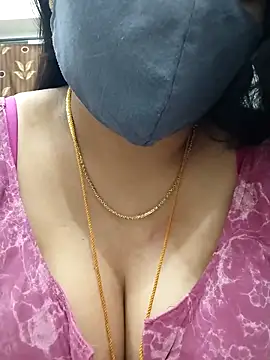 Snapshot of tamilrojaodi chatting on June 19, 2026, 10:13 pm tamilrojaodi online show from June 19, 2026, 10:13 pm