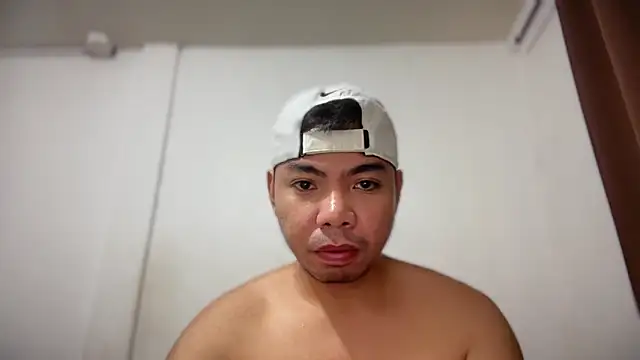 Snapshot of chubbybear_08 chatting on February 13, 2026, 4:41 am chubbybear 08 online show from February 13, 2026, 4:41 am