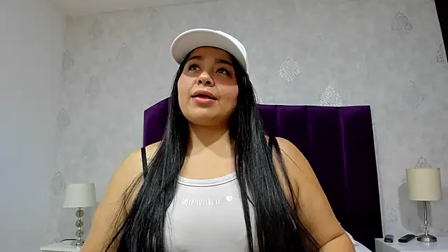 Snapshot of violet__rouse__ chatting on January 13, 2026, 7:52 pm violet rouse online show from January 13, 2026, 7:52 pm