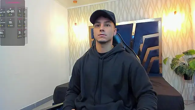 Snapshot of Noah_Clarkk chatting on April 15, 2026, 5:20 pm Noah Clarkk online show from April 15, 2026, 5:20 pm