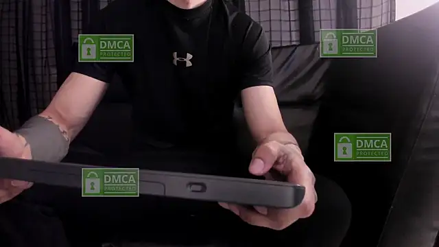 Snapshot of Ink_Hung chatting on January 15, 2026, 2:49 am Ink Hung online show from January 15, 2026, 2:49 am