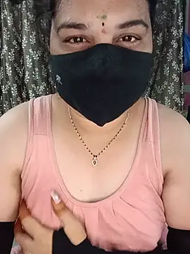 maduri   online show from July 5, 2026, 2:40 am