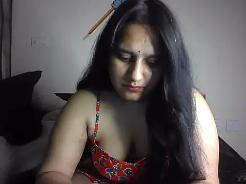 Snapshot of Hardbabeshub chatting on June 6, 2026, 8:13 pm Hardbabeshub online show from June 6, 2026, 8:13 pm