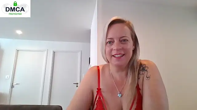Snapshot of Miss-Chupagirly chatting on July 18, 2026, 7:12 am Miss-Chupagirly online show from July 18, 2026, 7:12 am