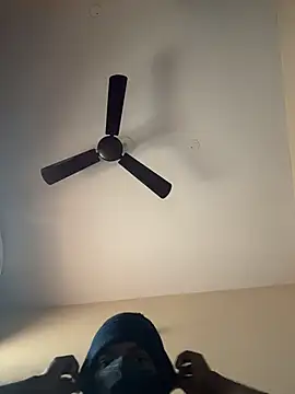 Snapshot of ONestark chatting on January 16, 2026, 9:57 am ONestark online show from January 16, 2026, 9:57 am