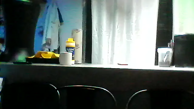 Snapshot of Burndew chatting on March 4, 2026, 4:07 am Burndew online show from March 4, 2026, 4:07 am