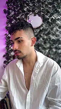 Snapshot of juancho_hairy chatting on March 20, 2026, 5:07 pm juancho hairy online show from March 20, 2026, 5:07 pm