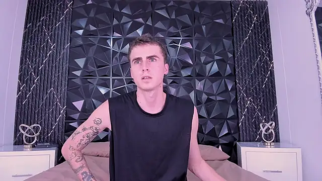 Snapshot of SpaceBoy1 chatting on February 25, 2026, 8:51 pm SpaceBoy1 online show from February 25, 2026, 8:51 pm