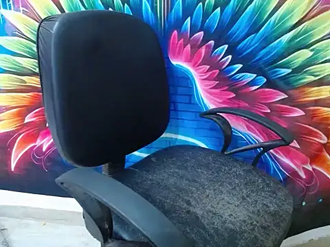 Snapshot of Farhana_beautyfull chatting on June 18, 2026, 4:35 am Farhana beautyfull online show from June 18, 2026, 4:35 am