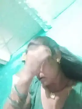 Snapshot of Cuty_priti chatting on June 23, 2026, 5:22 pm Cuty priti online show from June 23, 2026, 5:22 pm