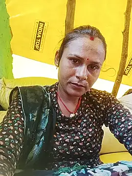Snapshot of Cuty_priti chatting on July 20, 2026, 7:11 am Cuty priti online show from July 20, 2026, 7:11 am