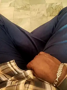 Snapshot of sanjaylove-sex chatting on January 18, 2026, 7:45 am sanjaylove-sex online show from January 18, 2026, 7:45 am