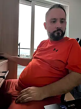 Snapshot of Hairy_bear86 chatting on January 9, 2026, 6:10 pm Hairy bear86 online show from January 9, 2026, 6:10 pm