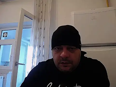 Snapshot of TomasTenerife chatting on March 3, 2026, 11:49 am TomasTenerife online show from March 3, 2026, 11:49 am