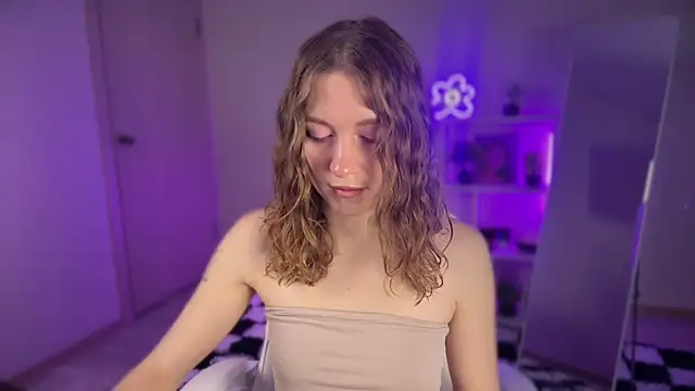 KellySunn online show from April 15, 2026, 8:10 am