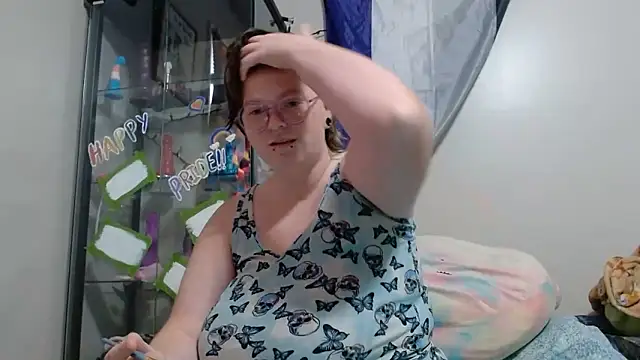 Snapshot of Pupghostt chatting on June 19, 2026, 1:26 pm Pupghostt online show from June 19, 2026, 1:26 pm