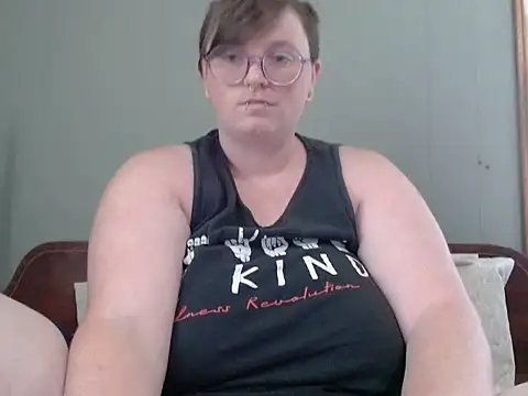 Snapshot of Pupghostt chatting on July 18, 2026, 4:22 pm Pupghostt online show from July 18, 2026, 4:22 pm