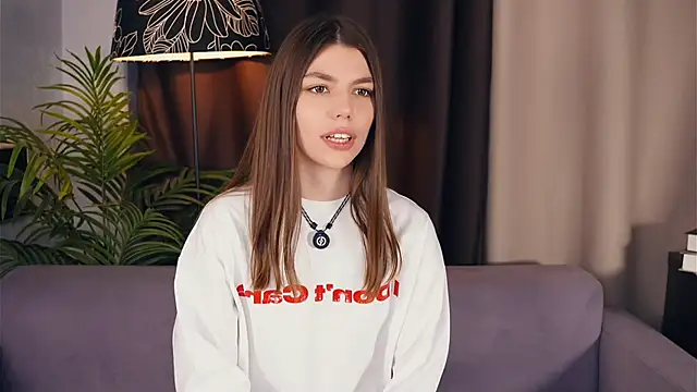 NeidaGowing online show from December 20, 2025, 8:54 am