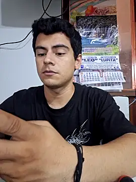 Snapshot of angelm123456 chatting on December 22, 2025, 3:42 pm angelm123456 online show from December 22, 2025, 3:42 pm