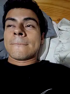 Snapshot of angelm123456 chatting on December 23, 2025, 3:59 am angelm123456 online show from December 23, 2025, 3:59 am