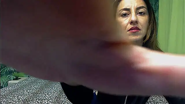 Snapshot of Stella_John chatting on December 3, 2024, 5:31 am Stella John online show from December 3, 2024, 5:31 am