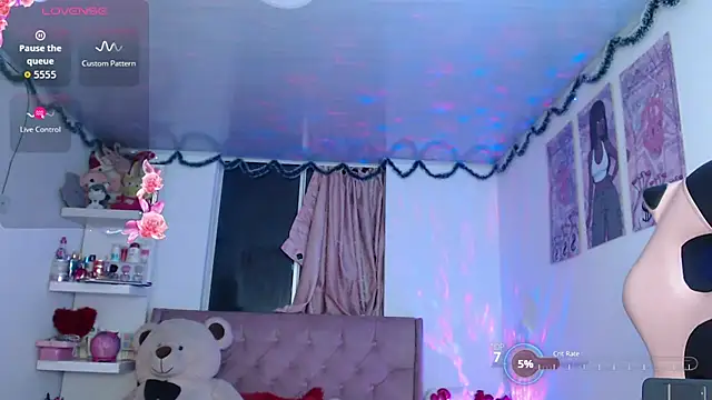 Snapshot of violett_brown9 chatting on February 25, 2026, 3:38 am violett brown9 online show from February 25, 2026, 3:38 am