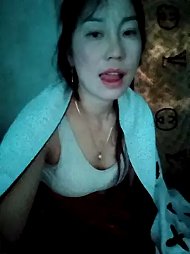 Snapshot of boiboi001 chatting on January 19, 2026, 7:34 am boiboi001 online show from January 19, 2026, 7:34 am