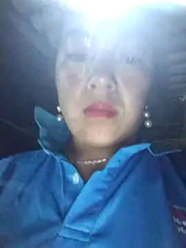 Snapshot of Lucky_cutee chatting on March 24, 2026, 2:11 pm Lucky cutee online show from March 24, 2026, 2:11 pm