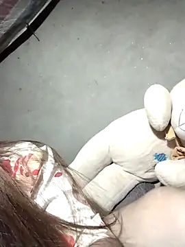 Snapshot of Lucky_cutee chatting on April 13, 2026, 11:59 am Lucky cutee online show from April 13, 2026, 11:59 am