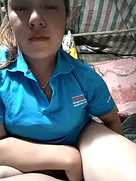 Snapshot of Lucky_cutee chatting on April 14, 2026, 2:45 pm Lucky cutee online show from April 14, 2026, 2:45 pm