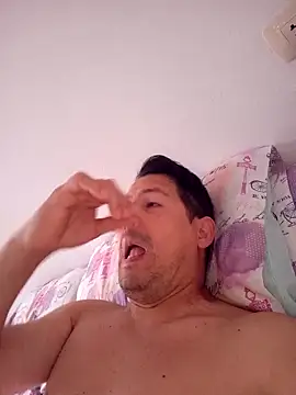 chico-en-tanga online show from March 25, 2026, 11:11 pm