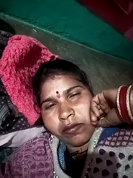 Snapshot of Rakhi_cut chatting on January 8, 2026, 8:33 pm Rakhi cut online show from January 8, 2026, 8:33 pm