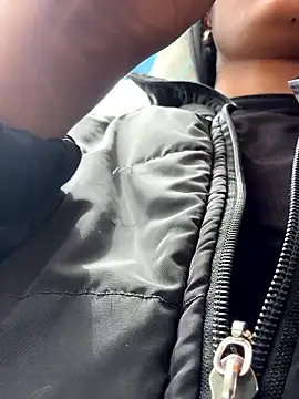 Ema Rose  online show from January 14, 2026, 4:23 pm