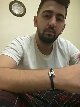 Snapshot of akindrv1 chatting on December 21, 2025, 12:07 am akindrv1 online show from December 21, 2025, 12:07 am