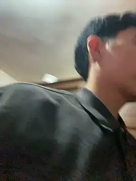 Snapshot of Chic0j0ven chatting on December 22, 2025, 11:35 pm Chic0j0ven online show from December 22, 2025, 11:35 pm