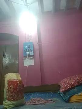 Hooghlypinkivabi online show from February 8, 2026, 1:47 pm