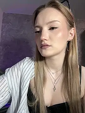 Snapshot of Heilagr chatting on January 11, 2026, 3:50 pm Heilagr online show from January 11, 2026, 3:50 pm