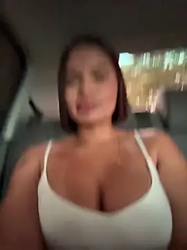 Irina Velvett online show from February 4, 2026, 10:04 pm