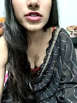 Snapshot of Yours-Zeenat chatting on February 16, 2026, 8:49 pm Yours-Zeenat online show from February 16, 2026, 8:49 pm