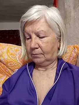 KlaudiaDarling online show from March 19, 2026, 10:03 pm